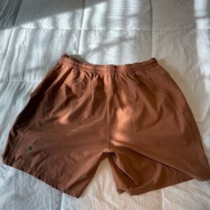 Lululemon Men’s Terracotta Rust Pace breaker